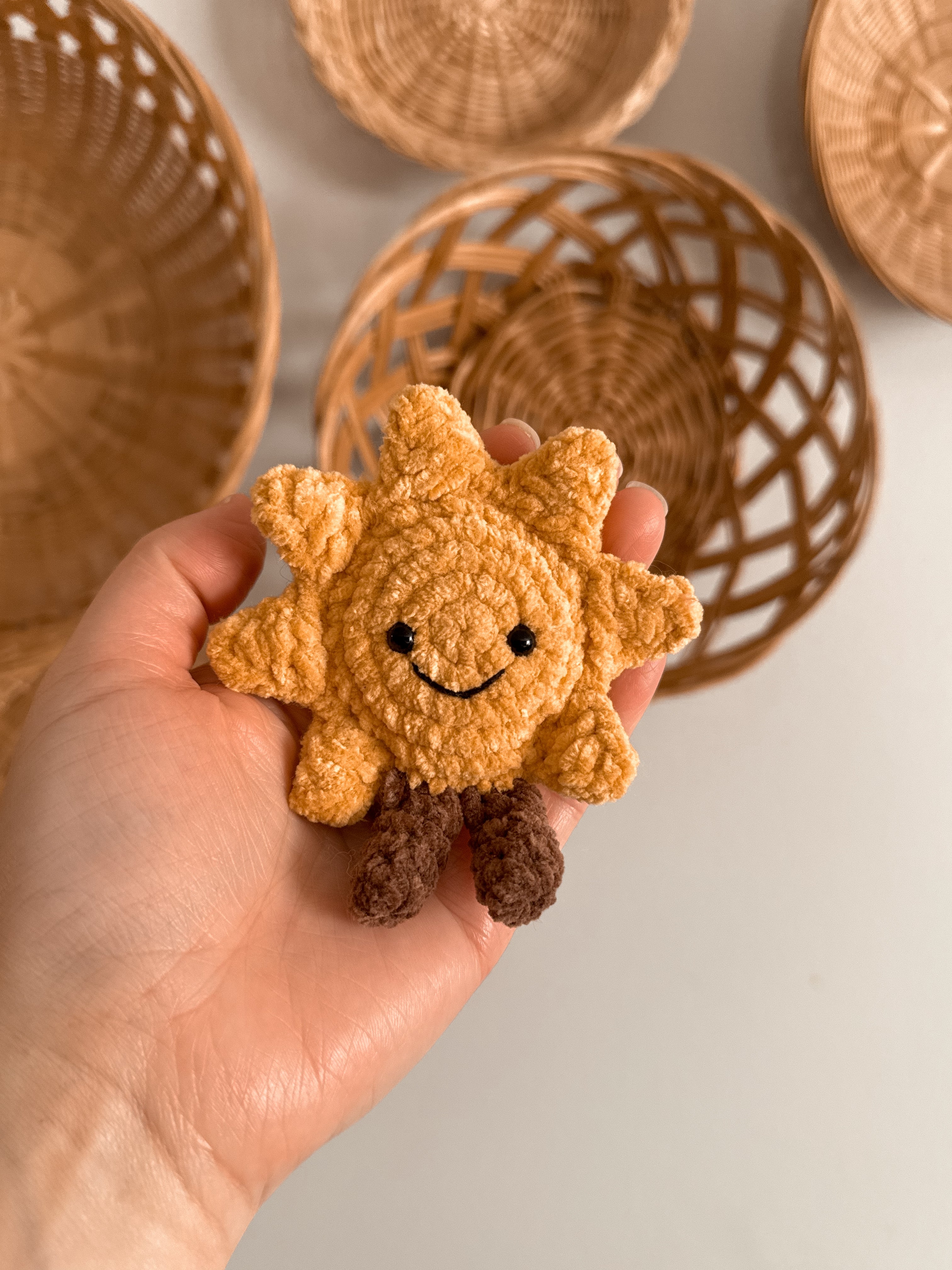 Sun Keychain – Hafsew's Creations