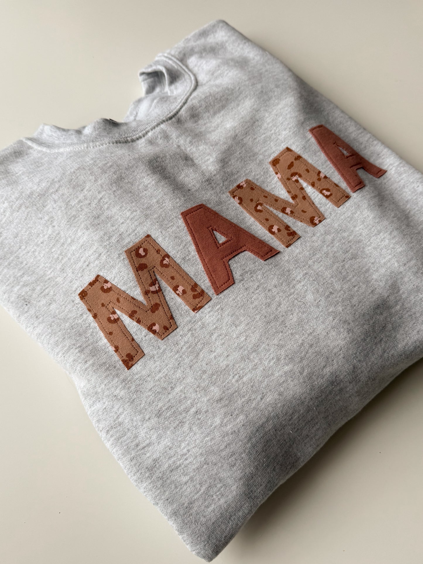 Keepsake ‘MAMA’ Crewneck
