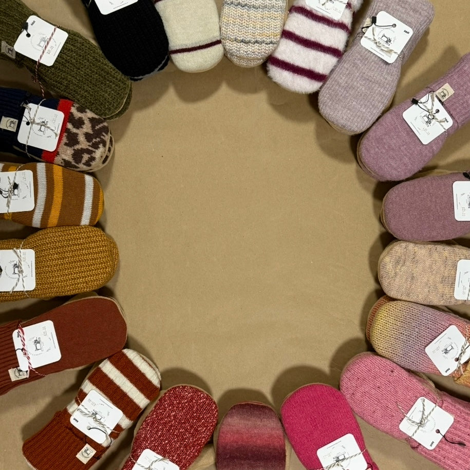 ADULT Mittens