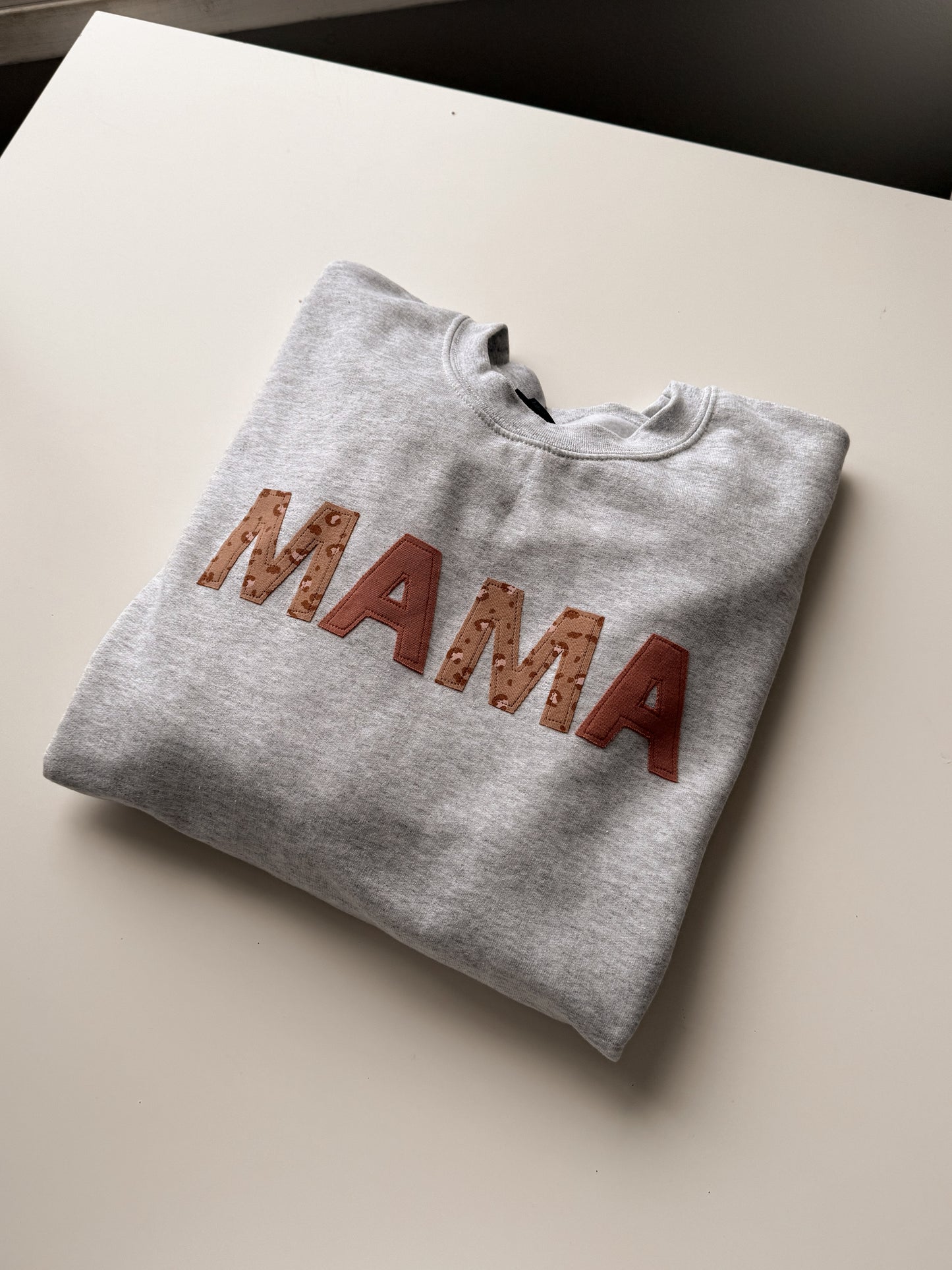 Keepsake ‘MAMA’ Crewneck