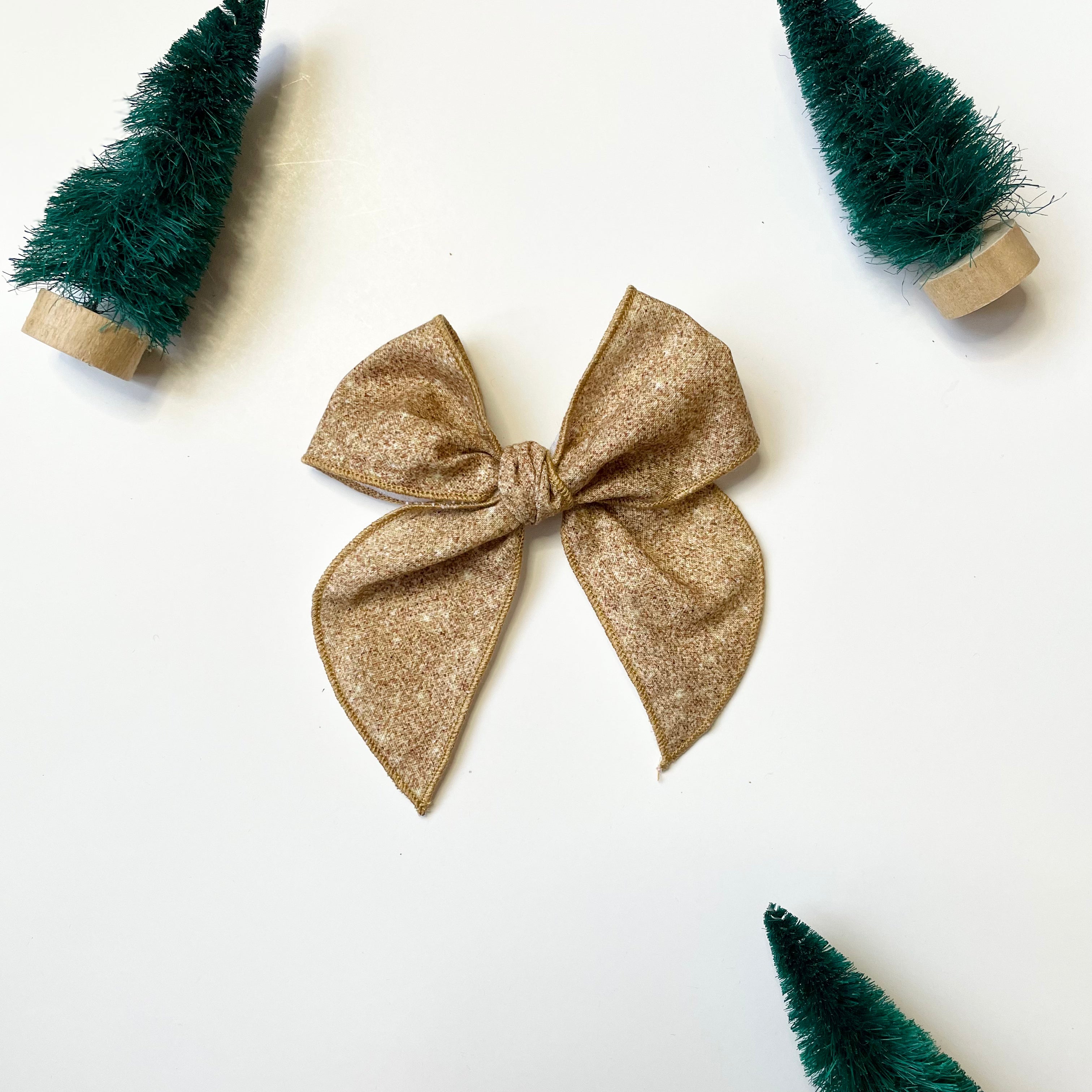 Gold Fable Bow