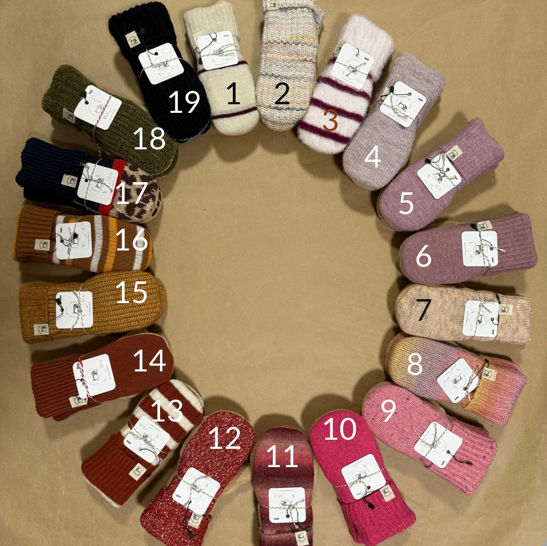 ADULT Mittens