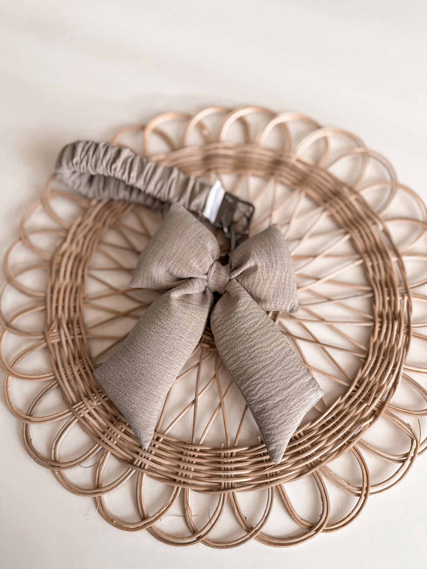 Scrunchie Wristlet puffy Bow Keychain