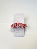 Load image into Gallery viewer, Girl Scrunchie Valentine
