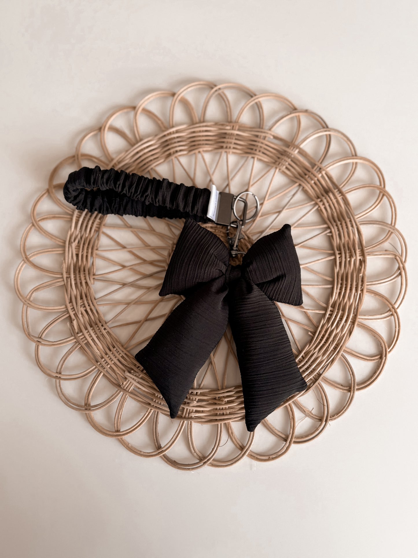 Scrunchie Wristlet puffy Bow Keychain