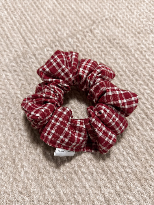 Red Sparkle Plaid Regular sized Scrunchie