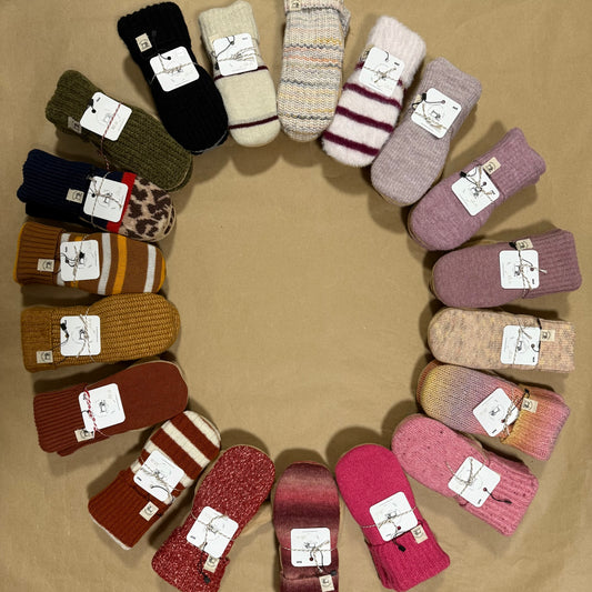 ADULT Mittens