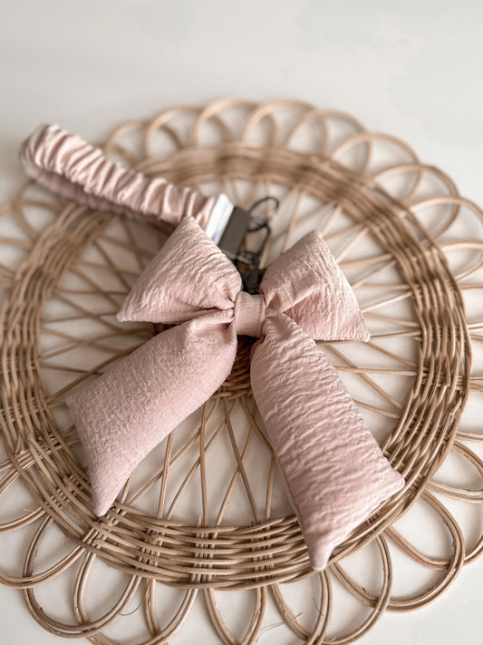 Scrunchie Wristlet puffy Bow Keychain