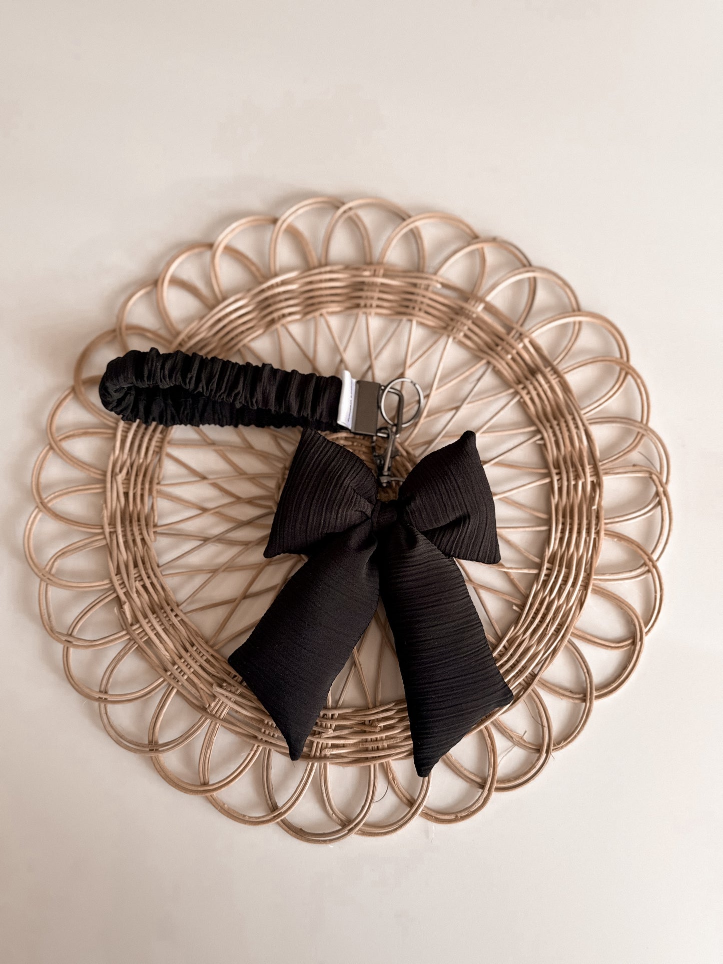 Scrunchie Wristlet puffy Bow Keychain