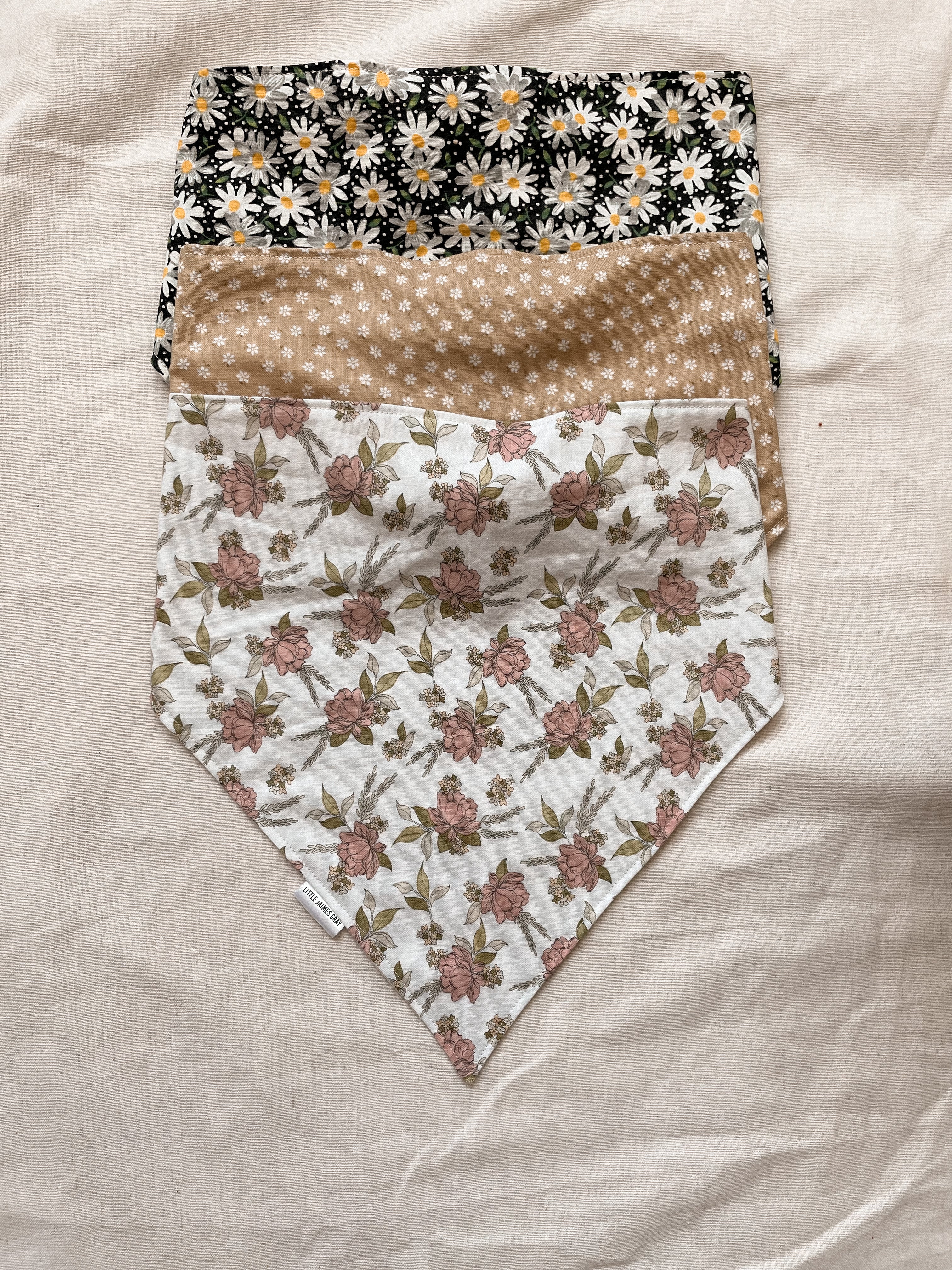 Triangle scrunchie hair bandana