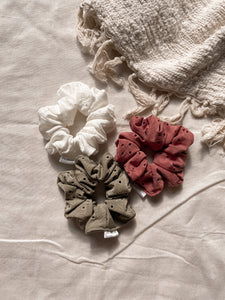 Summer scrunchies