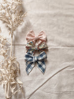 Load image into Gallery viewer, Sets of 3 Summer Print Lylas Bows
