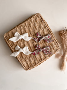 Pink floral/white linen sailor bow