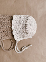 Load image into Gallery viewer, Crochet Girl Bonnet
