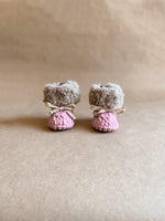 Load image into Gallery viewer, Fluffy Chunky Crochet Booties
